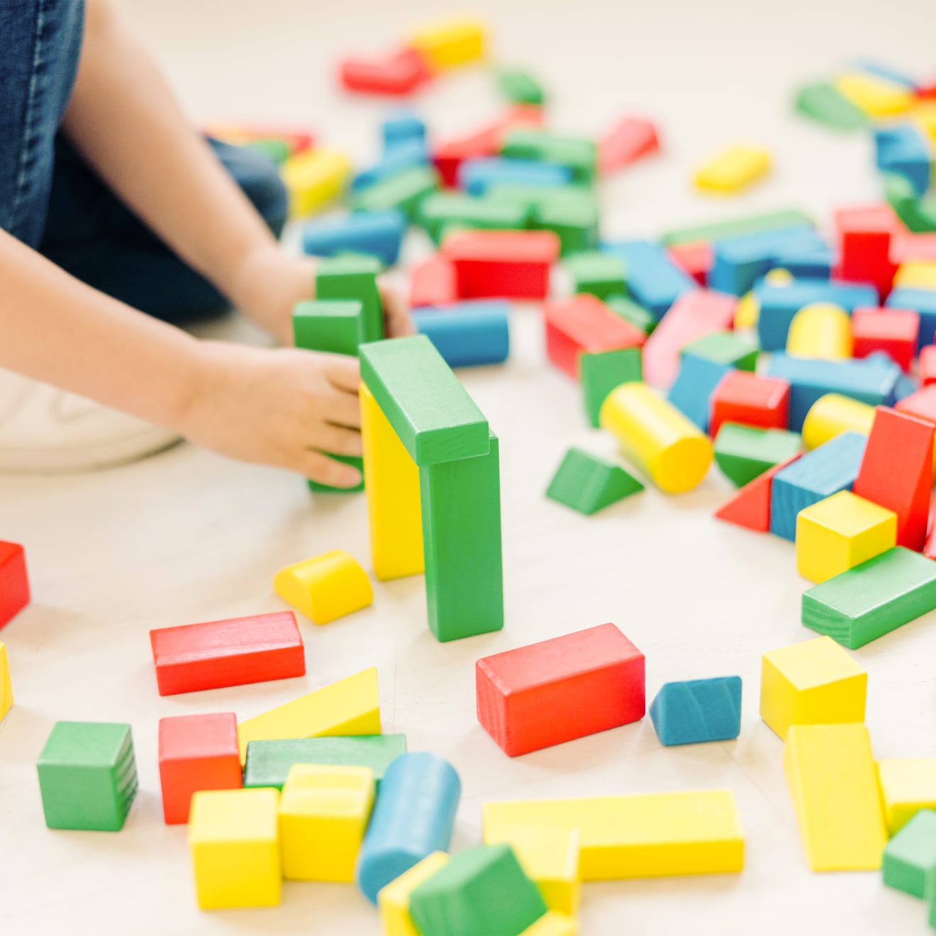 200 Piece Wood Blocks Set - Image 6