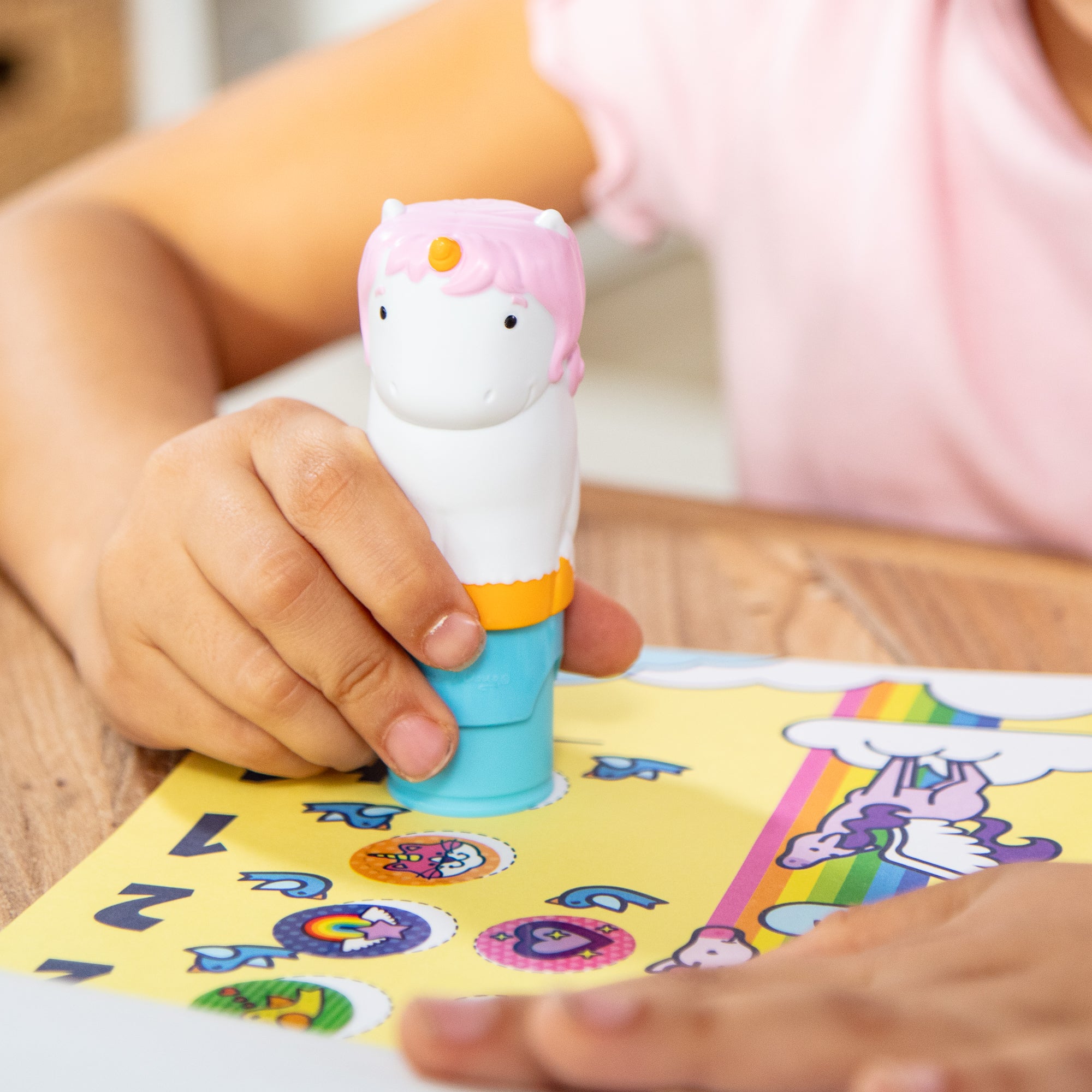 Sticker WOW!? Activity Pad & Sticker Stamper - Unicorn - Image 2