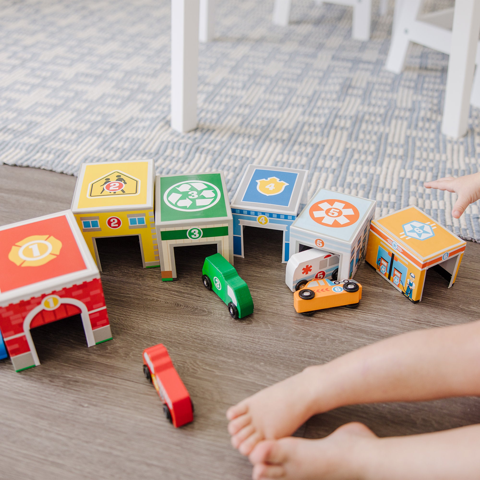 Nesting & Sorting Buildings & Vehicles - Image 7