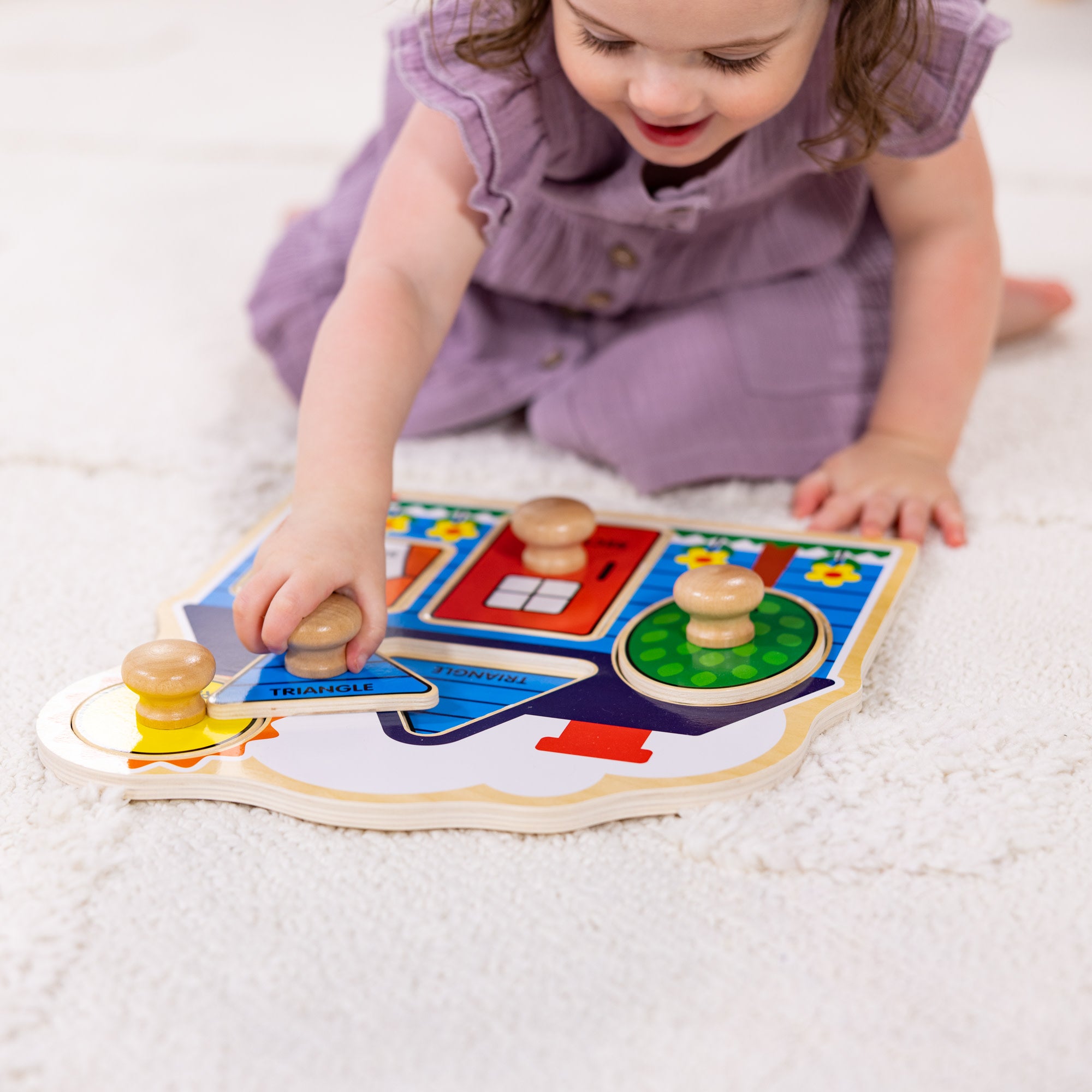 First Shapes Jumbo Peg Puzzle - 5 Pieces - Image 2