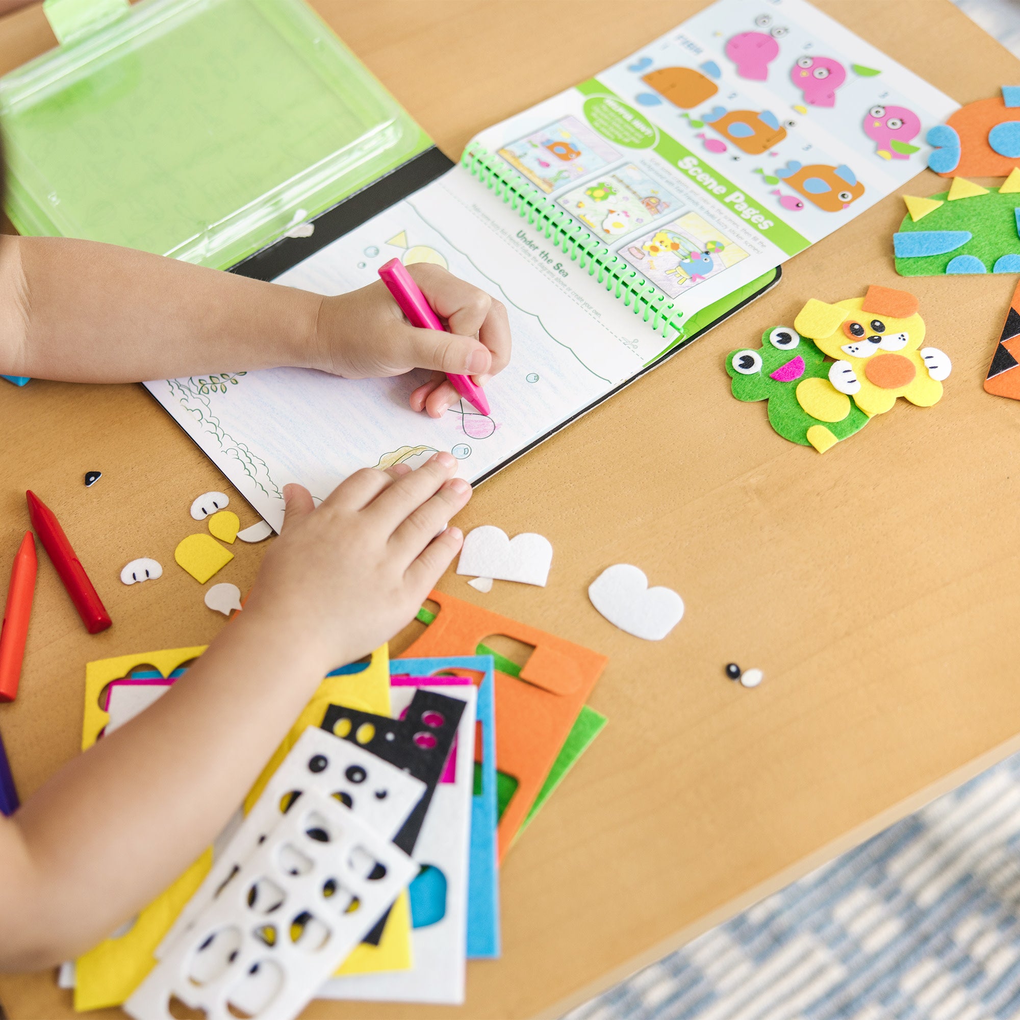 On-the-Go Felt Friends Stickers Craft Activity Set - Image 2
