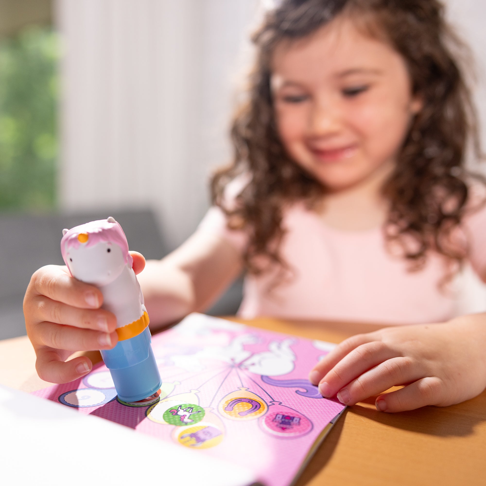 Sticker WOW!? Activity Pad & Sticker Stamper - Unicorn - Image 7