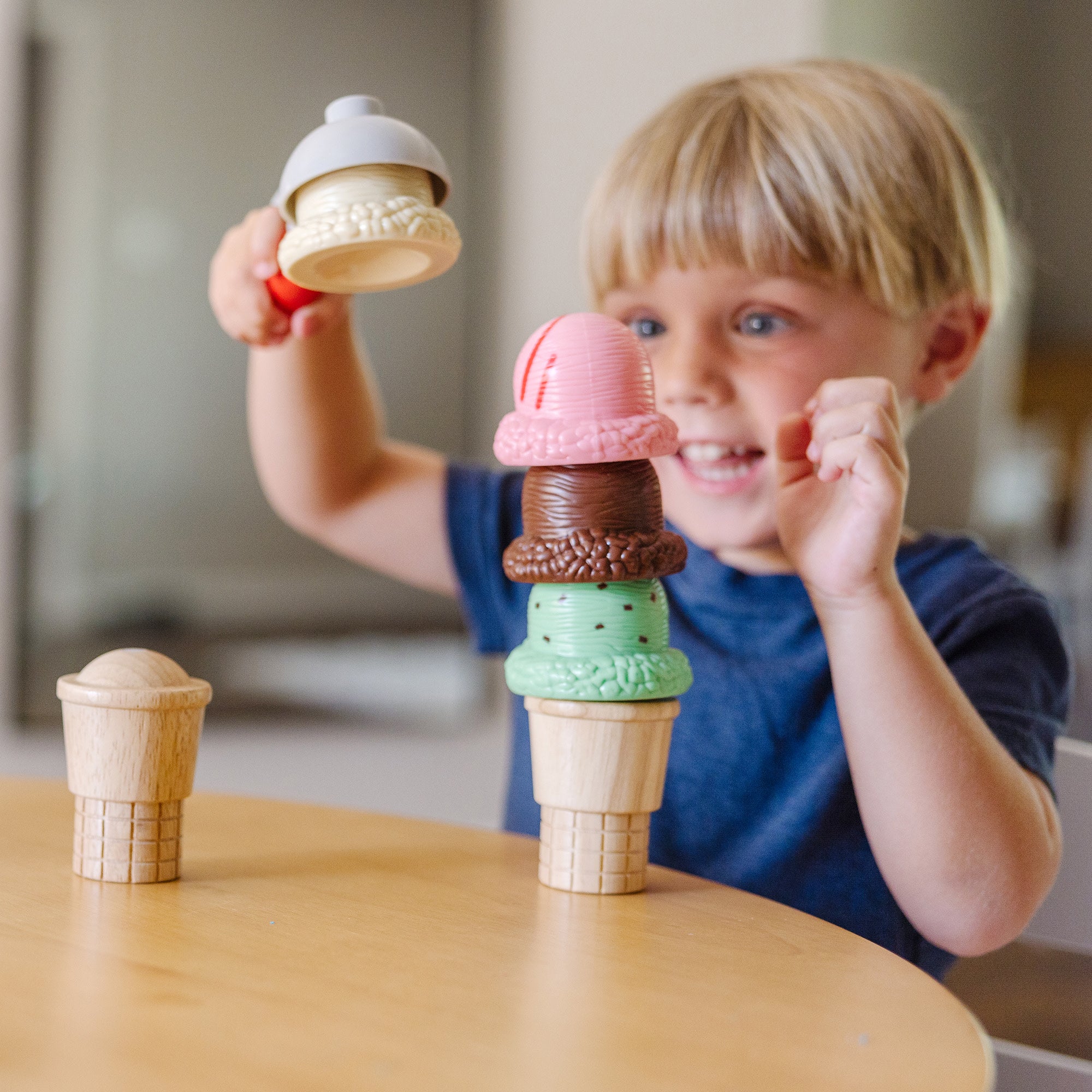 Scoop & Stack Ice Cream Cone Magnetic Play Set - Image 4