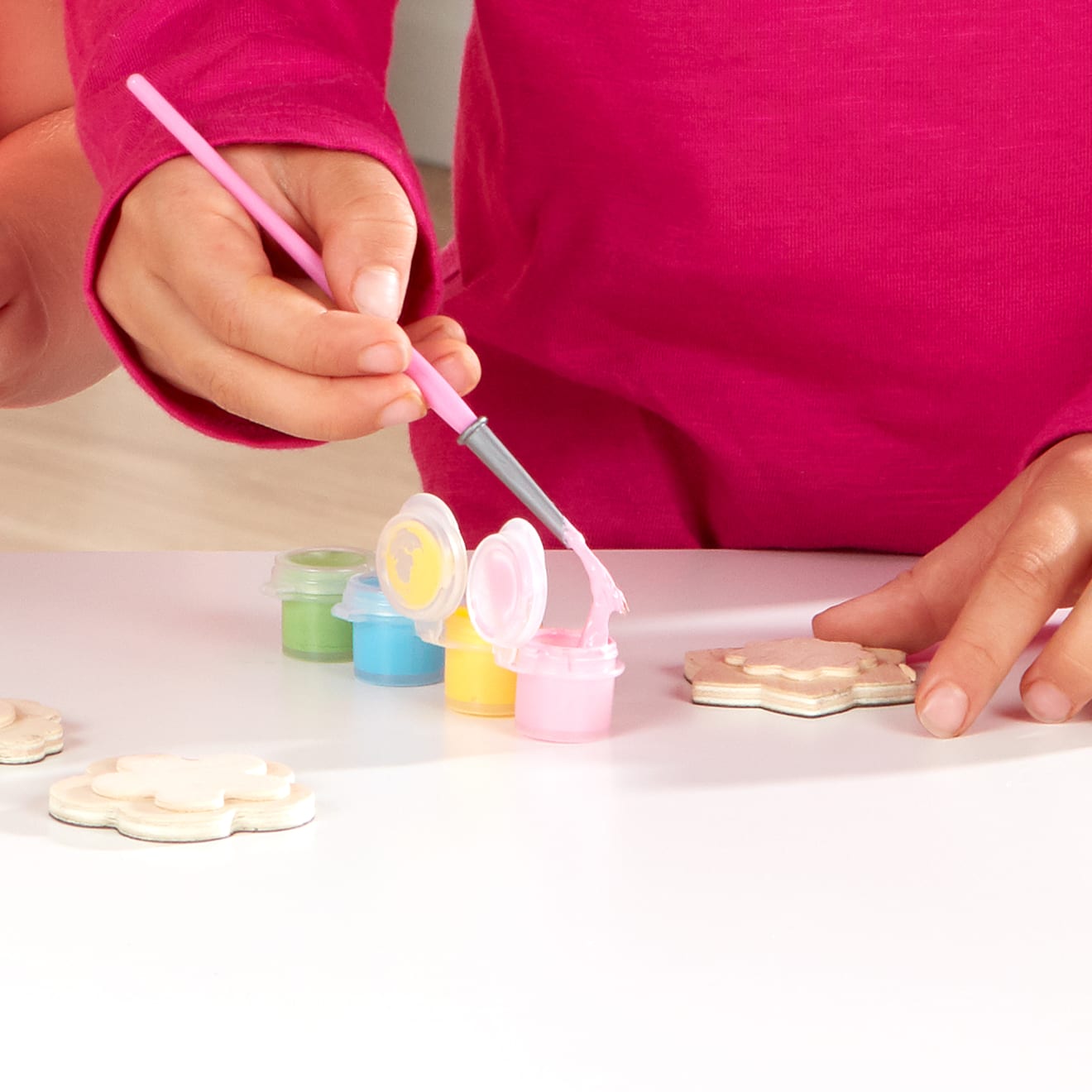 Created by Me! Flower Magnets Wooden Craft Kit - Image 5