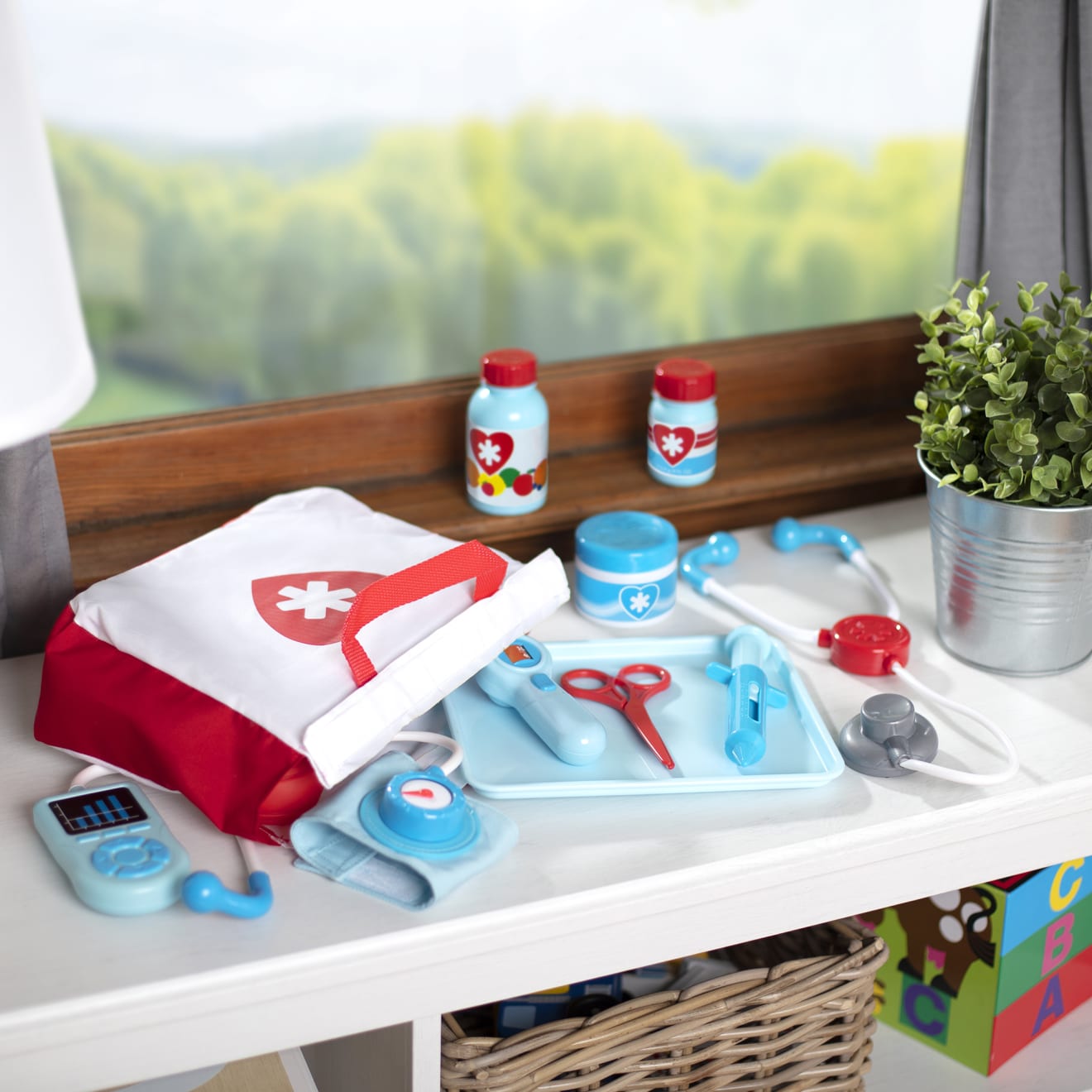 Get Well Doctor's Kit Play Set - Image 9