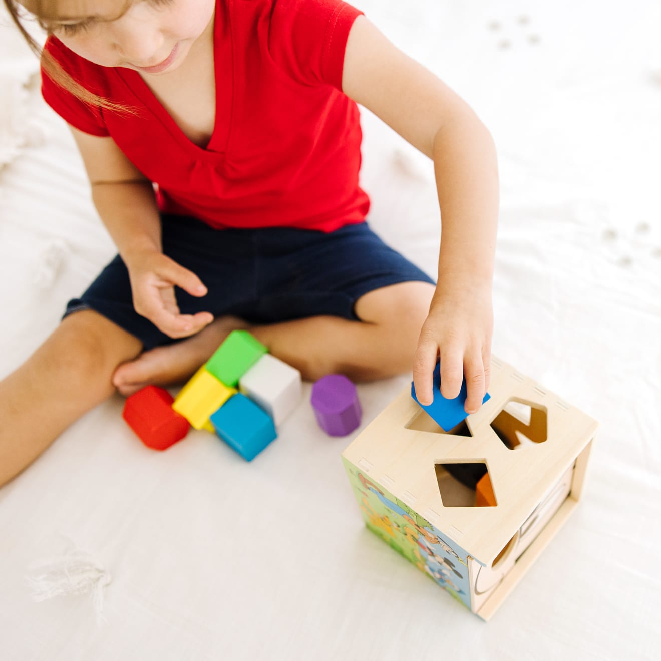 Disney Mickey Mouse & Friends Wooden Shape Sorting Cube - Image 6