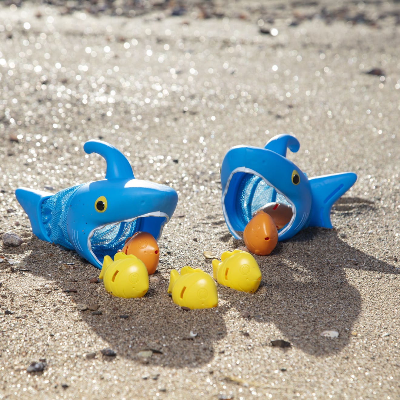 Spark Shark Fish Hunt Pool Toy - Image 9