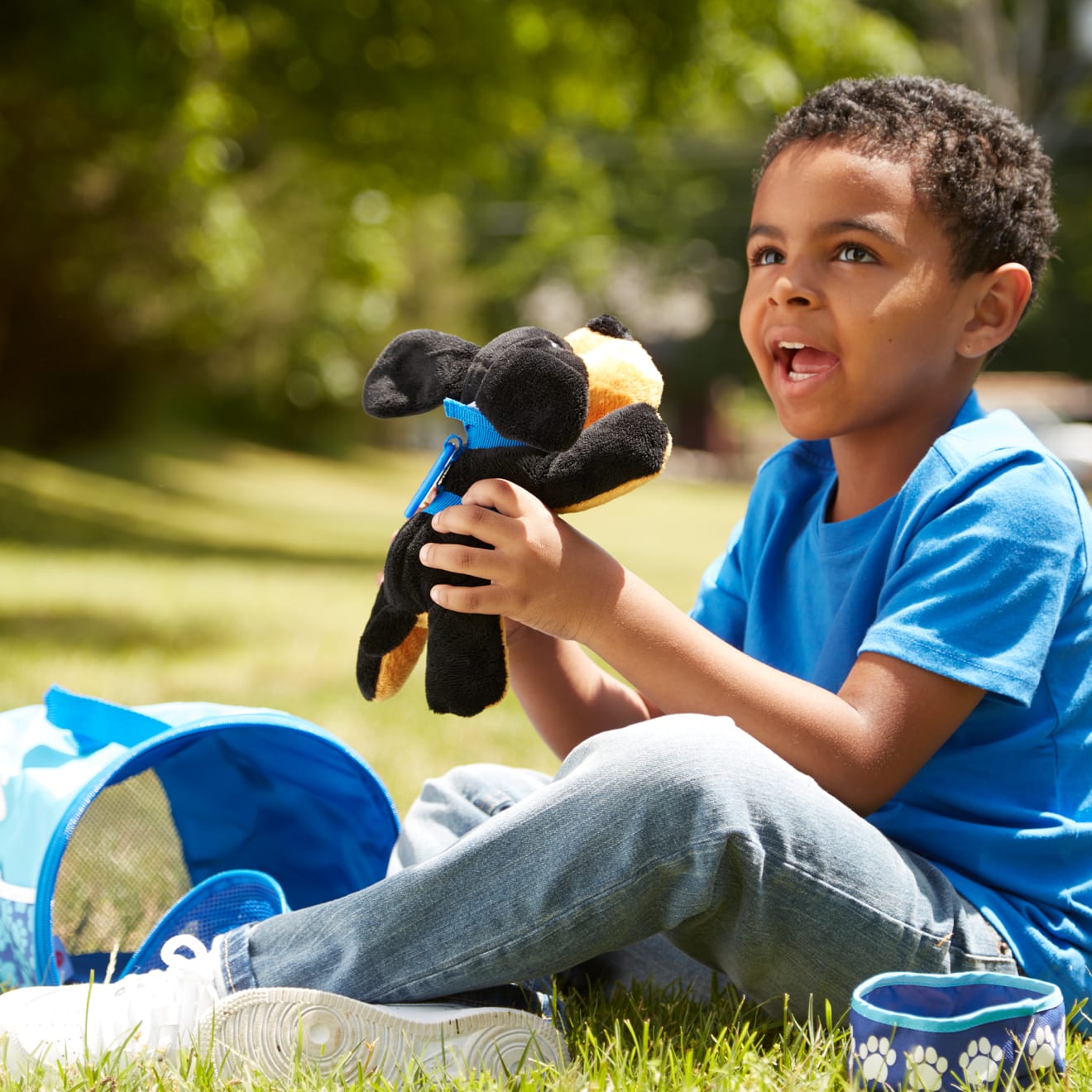 Tote & Tour Pet Travel Play Set - Image 2