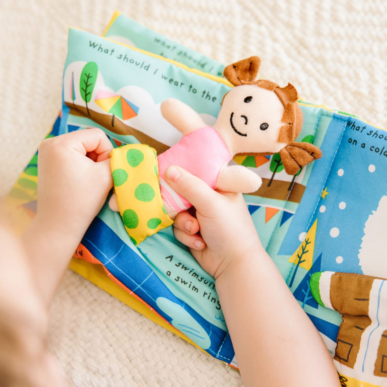 K's Kids Soft Activity Book - What Should I Wear? - Image 5