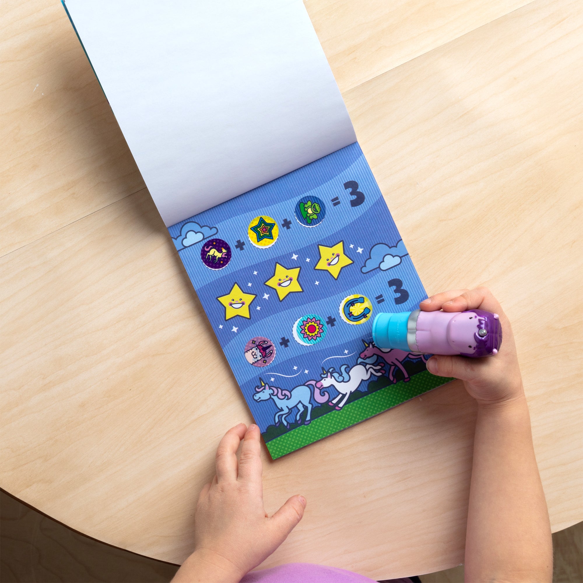 Sticker WOW!? Activity Pad & Sticker Stamper - Purple Unicorn - Image 6