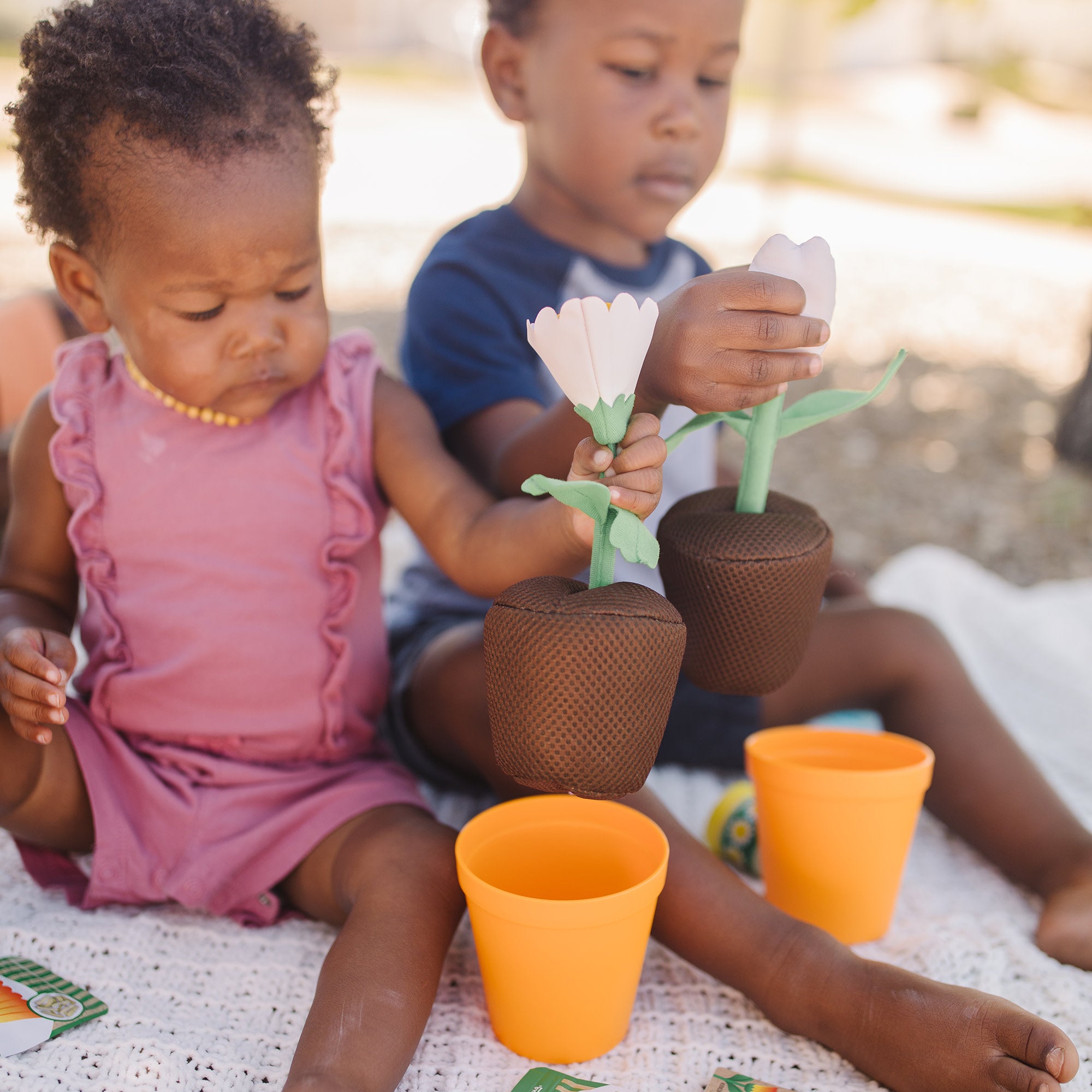 Let's Explore Flower Gardening Play Set - Image 6