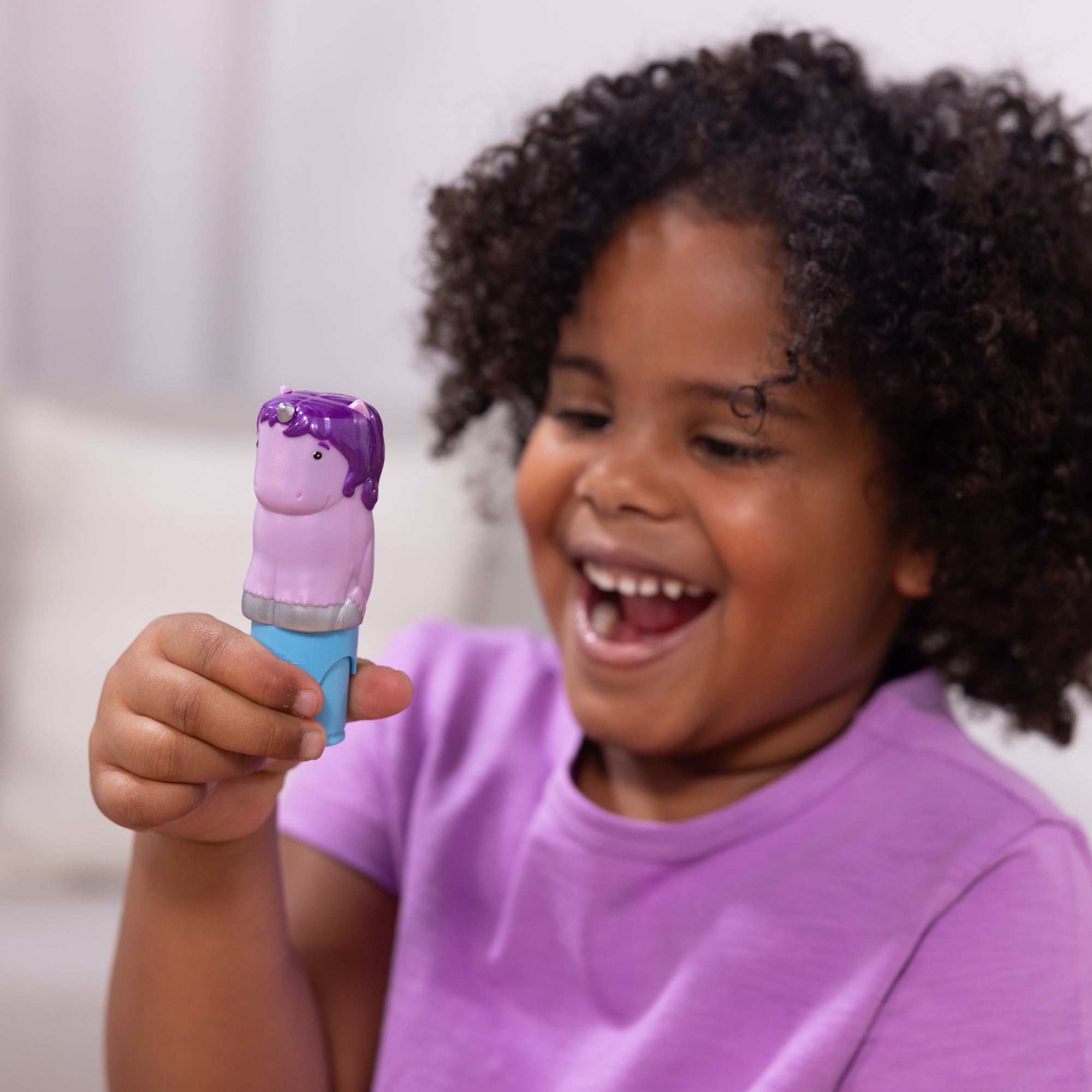 Sticker WOW!? Activity Pad & Sticker Stamper - Purple Unicorn - Image 5