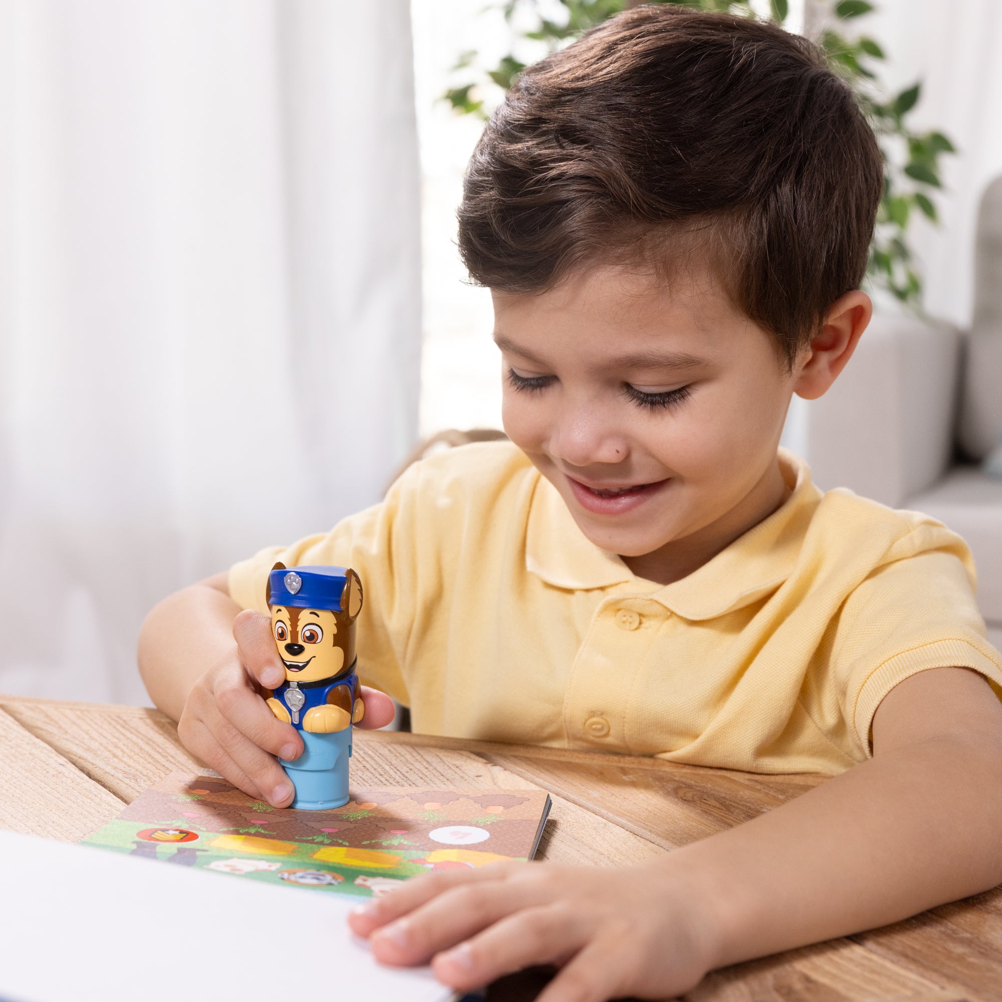 Sticker WOW!? Activity Pad & Sticker Stamper - PAW Patrol Chase - Image 7