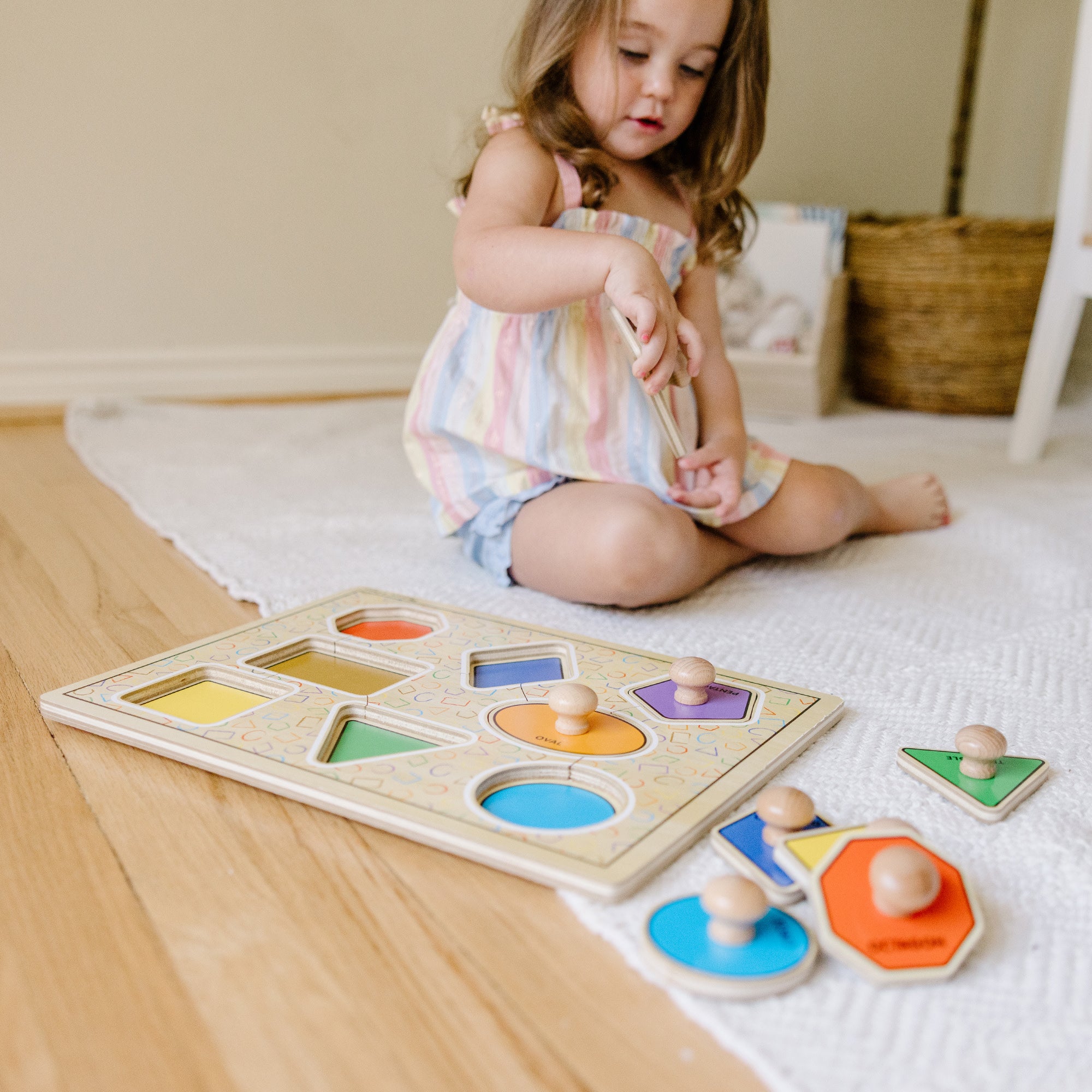 Geometric Shapes Deluxe Jumbo Peg Puzzle - 8 Pieces - Image 7