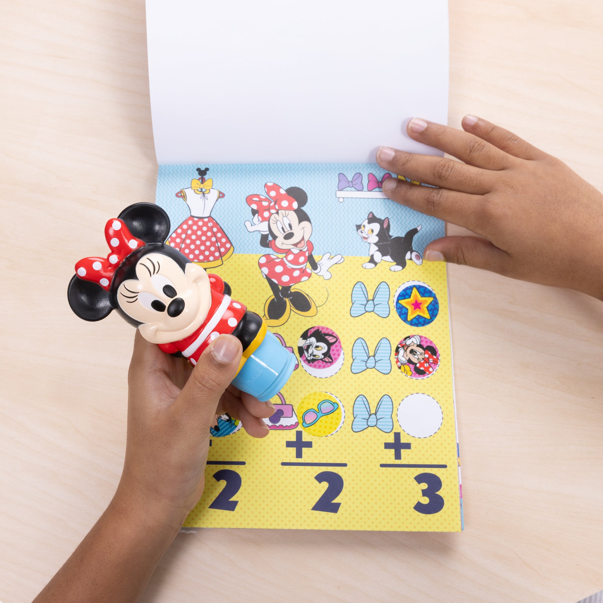 Sticker WOW! Activity Pad & Sticker Stamper - Disney's Minnie Mouse - Image 2
