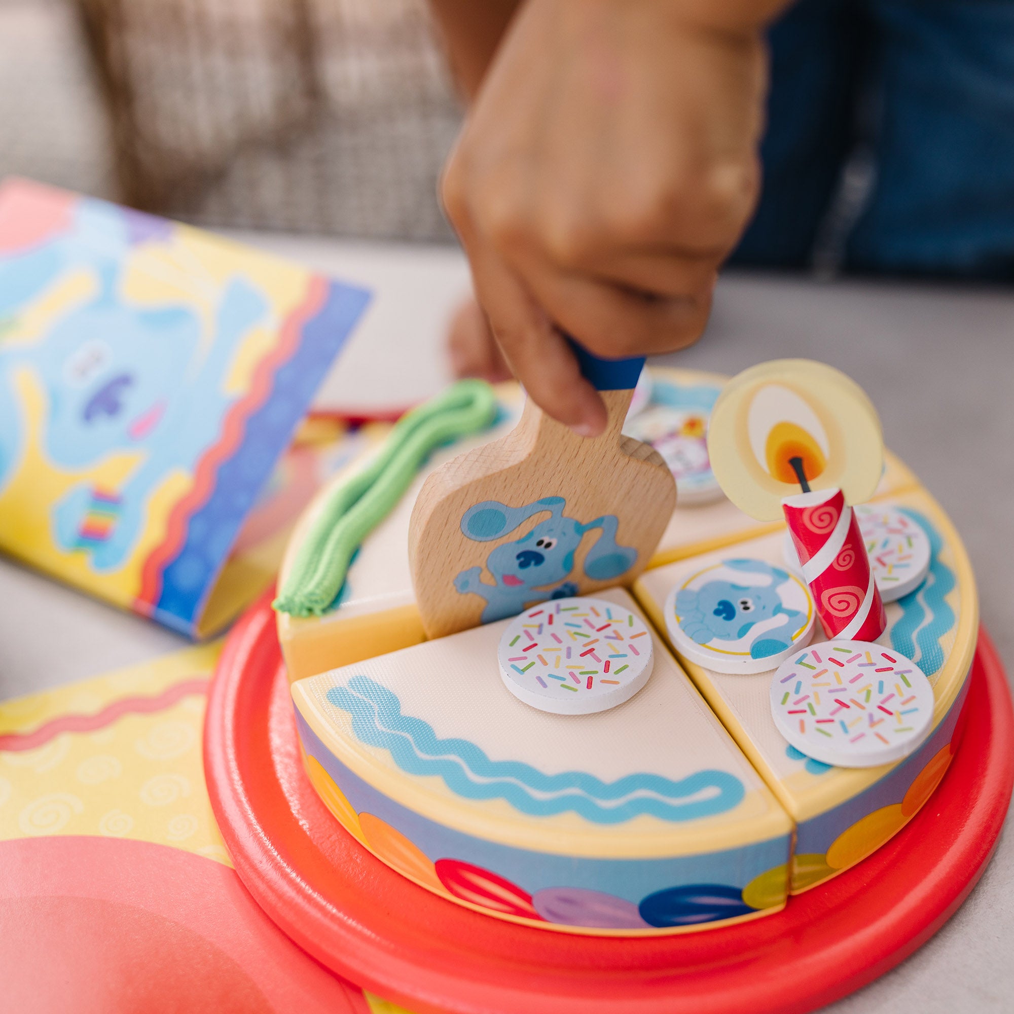 Blue's Clues & You! Wooden Birthday Party Play Set - Image 9