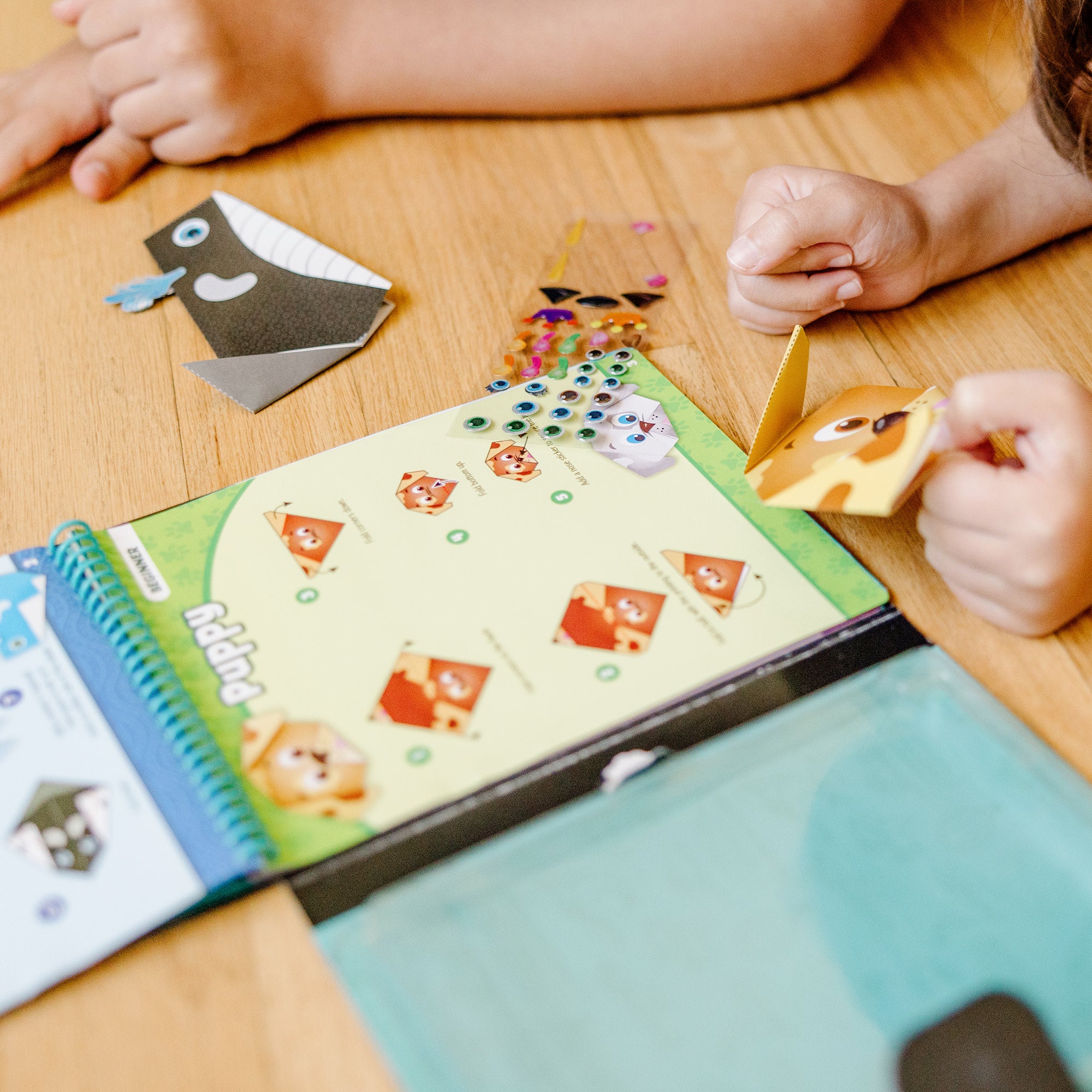 On the Go Origami Animals Craft Activity Set - Image 7
