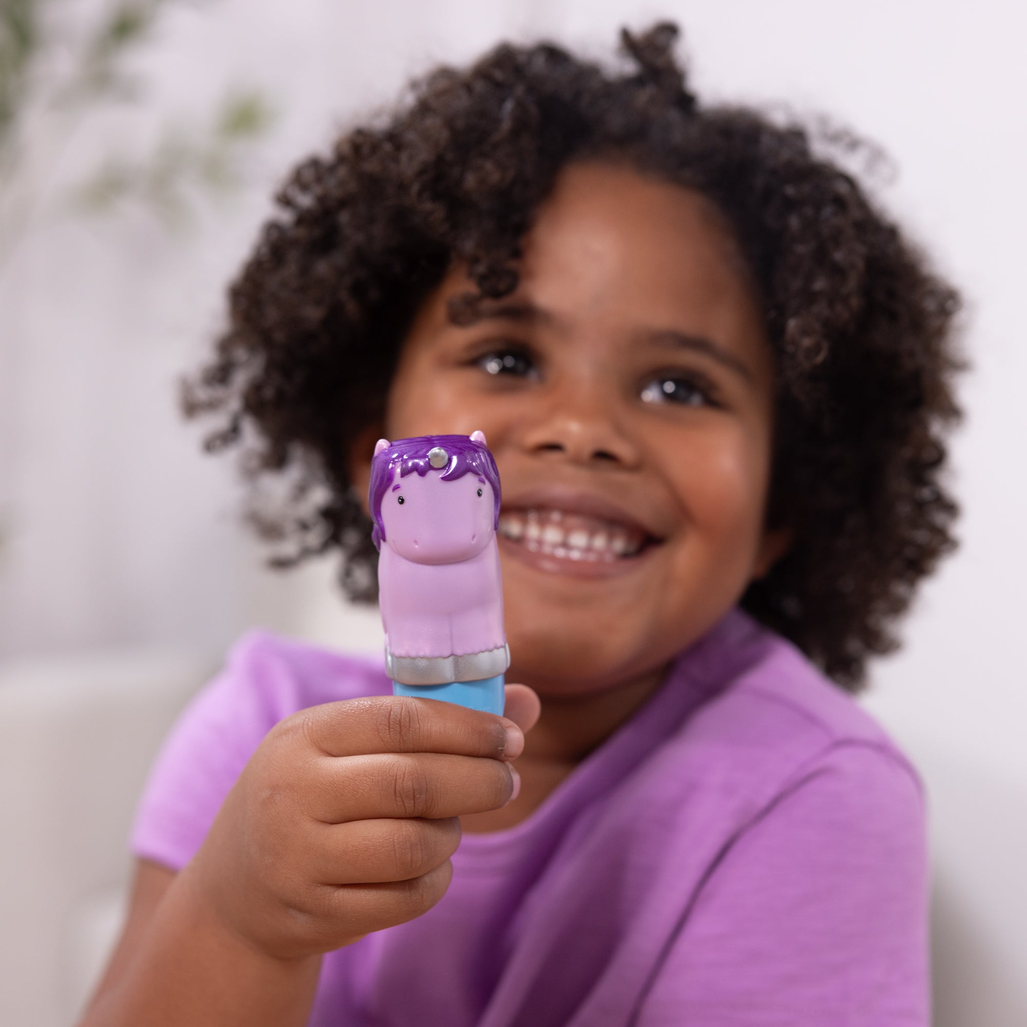 Sticker WOW!? Activity Pad & Sticker Stamper - Purple Unicorn - Image 8