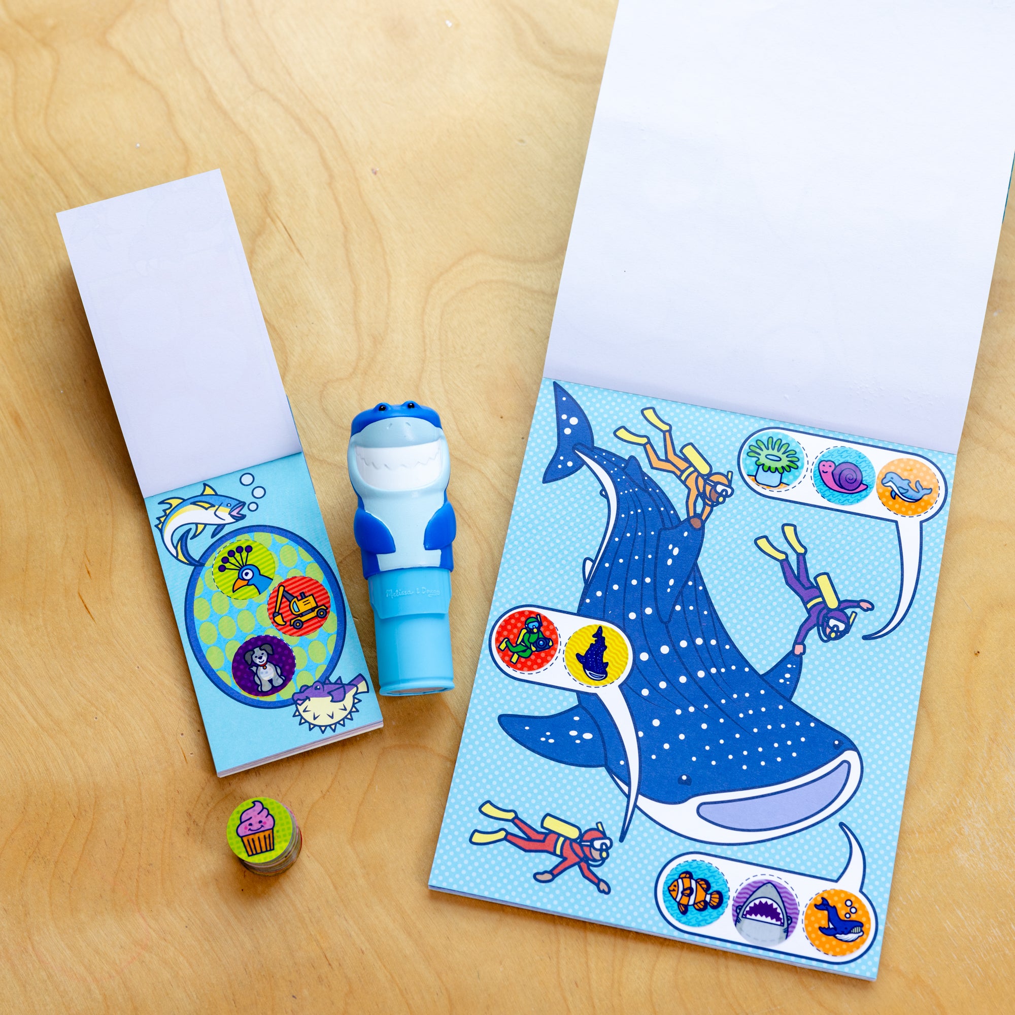Sticker WOW!? Shark Bundle: Activity Pad & Sticker Stamper + Mini Activity Pad and 200 Refill Stickers - Image 8